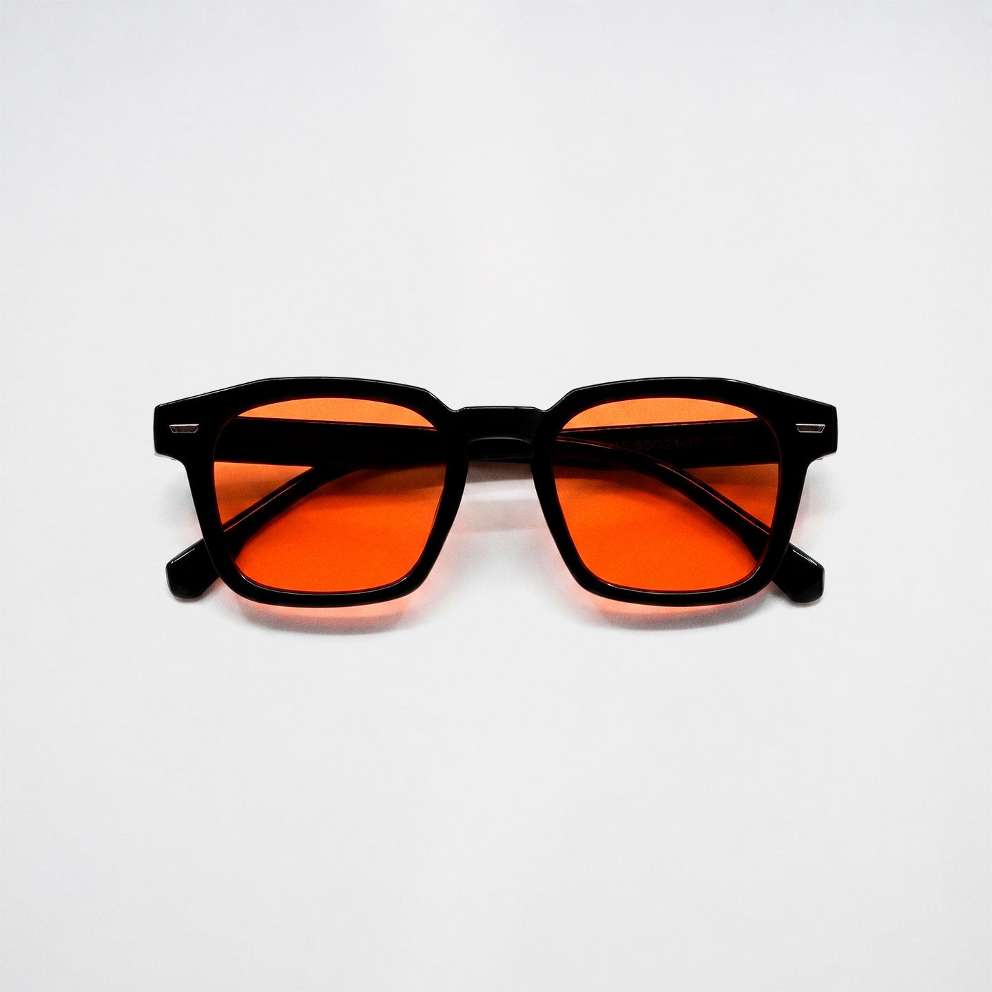 BROOKLYN sunglasses in Cherry